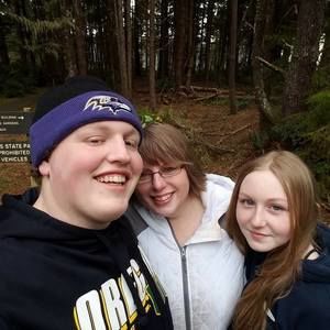 Meet your Posher, Candy